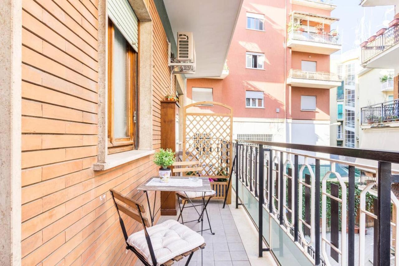Appartamento Romekindhome - Vatican - 3 Bedrooms With Private Bathrooms And Balconies Roma